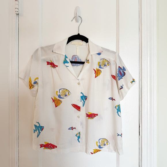 Vintage Fish Button Down Short Sleeve Blouse - Picture 1 of 3